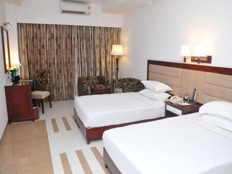 Rr Inn Palayankottai Kültér fotó